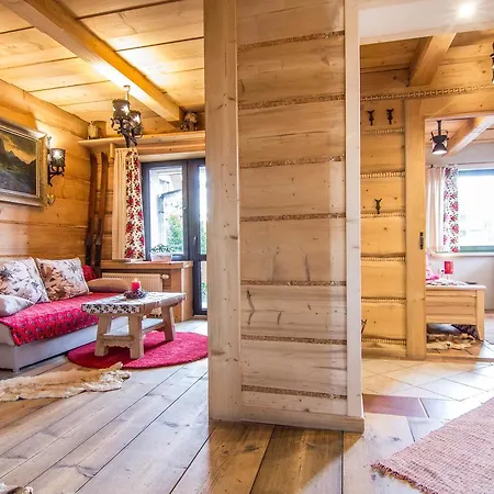 Kominkowy Deluxe Apartment *